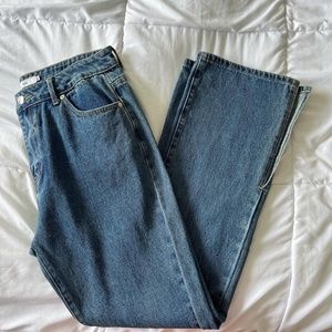 2 Pairs of XL Adika Jeans